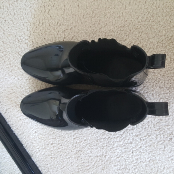 Shiny Black Chelsea Rain Boots - Picture 3 of 7